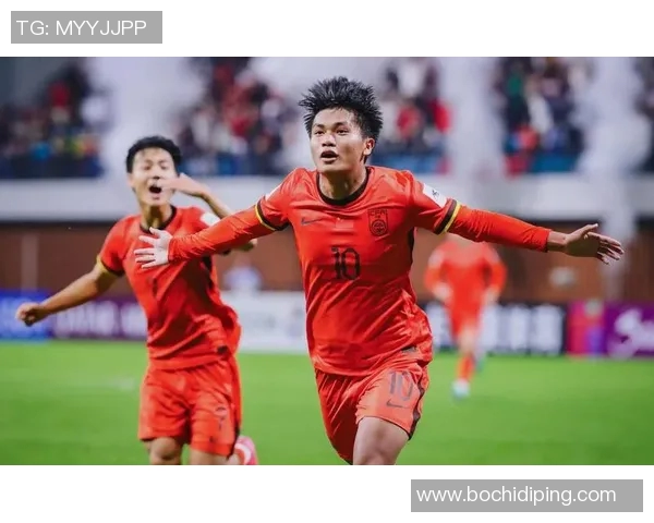 足球明星怒火中烧瞬间回顾激情与冲突交织的赛场故事